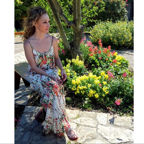 Gorgeous Colorful Floral Maxi Dress - Small - Picture 10 of 10